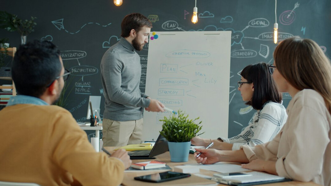 financial team meeting
